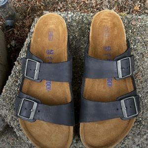 Birkenstock Arizona oiled black leather soft footbed two strap sandal SZ 43 (9)